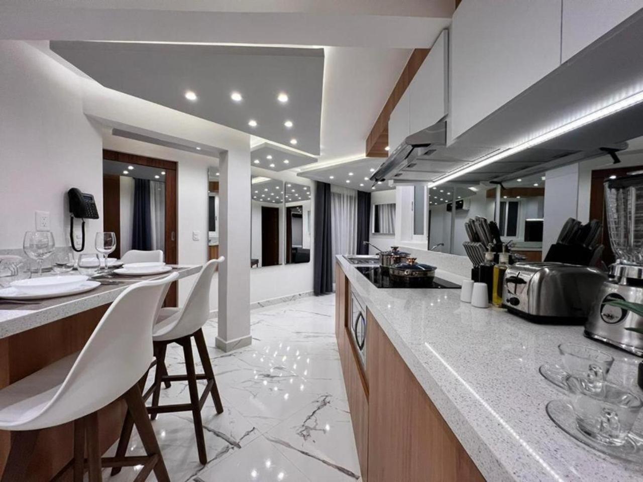 Seven Boutique Apartments Канкун Екстер'єр фото